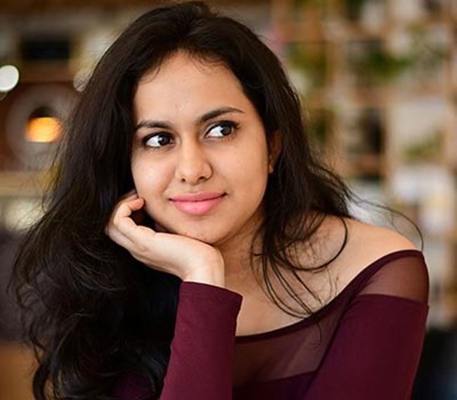 പല്ലവി ദോറയുടെ പുതിയ ചിത്രങ്ങള്‍ കാണാം