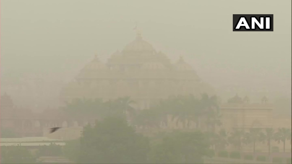 പൊടിയിൽ മൂടി ദില്ലി, ചിത്രങ്ങൾ കാണാം