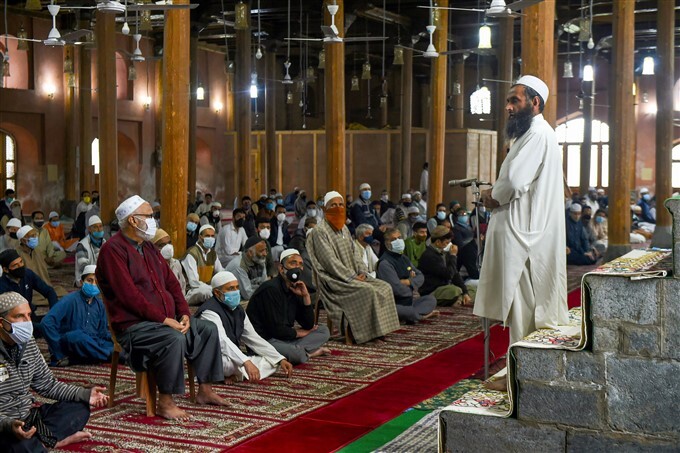 Eid-Ul-Fitr Celebrations Across India 2021