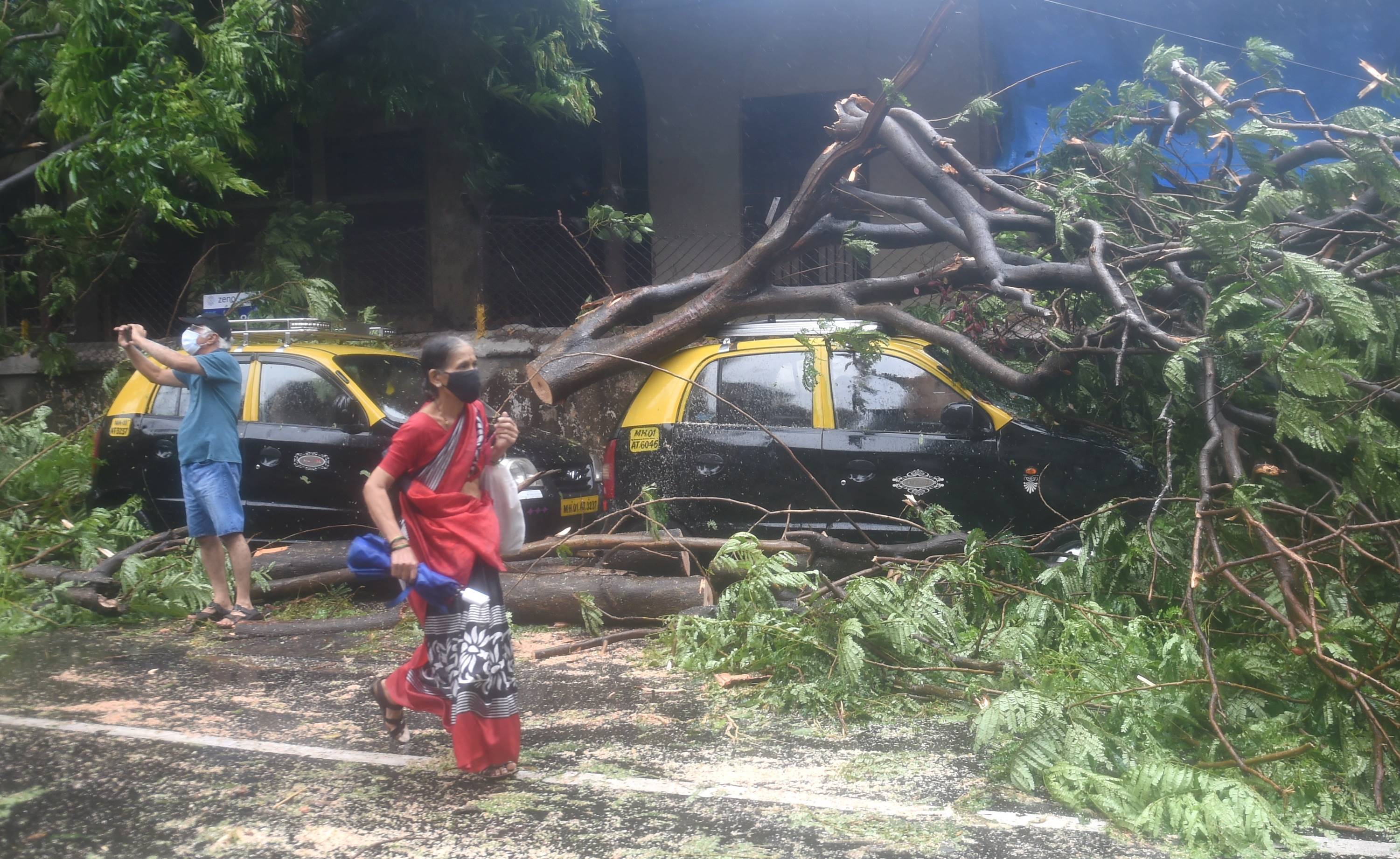 മുംബൈയില്‍ കനത്ത മഴ- ചിത്രങ്ങള്‍