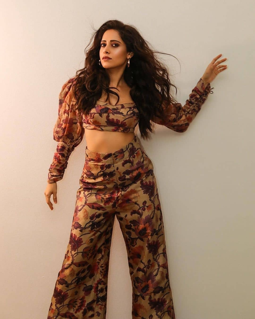 ഗ്ലാമർ ലുക്കിൽ നടി നുസ്രത്ത് ബറൂച്ചയുടെ ചിത്രങ്ങൾ കാണാം