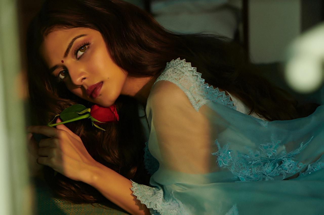 മാളവിക മോഹന്റെ ഏറ്റവും പുതിയ ഫോട്ടോഷൂട്ട്; ചിത്രങ്ങള്‍ സോഷ്യല്‍ മീഡിയയില്‍ ഹിറ്റ്