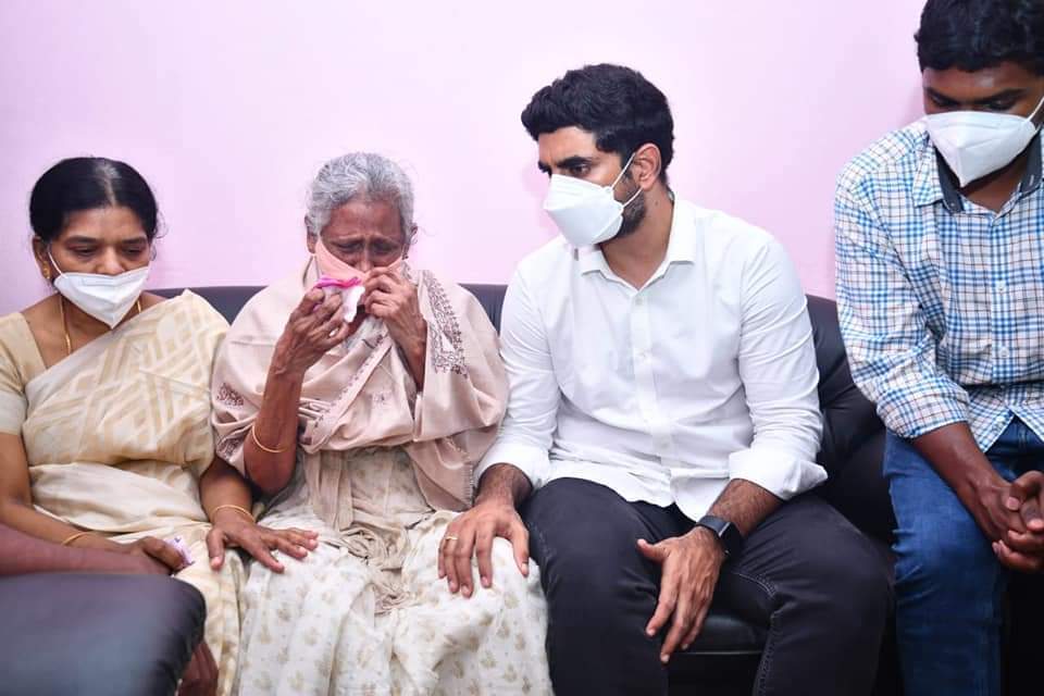 MLC N Lokesh visits Dr Sudhakar's Family And Slams AP Govt