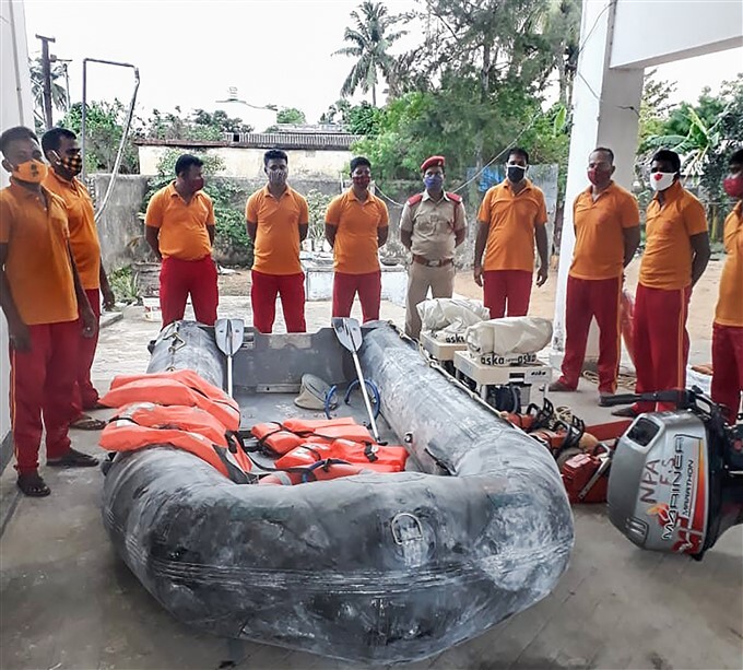 Cyclone Yaas : Preparations For Cyclone Yaas In Odisha And West Bengal