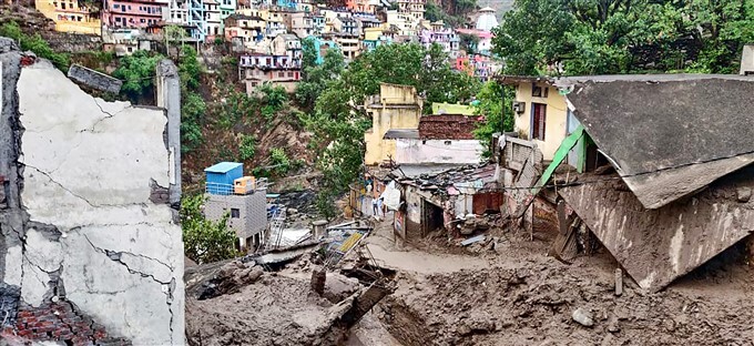 Rescue and relief operation After Several houses and shops damaged due to cloudburst In Uttarakhand