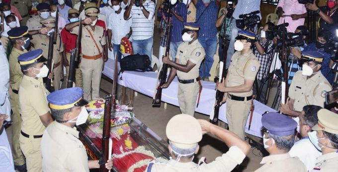 News in Photos (11 May 2021) | Photos of Top News Today - Oneindia Gallery