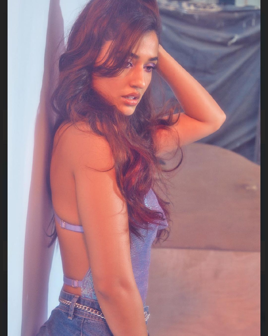 ഹോട്ട് ലുക്കില്‍ ദിഷ പടാണി, ചിത്രങ്ങള്‍ കാണാം