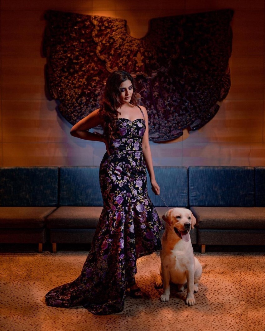 കിടിലന്‍ ലുക്കില്‍ ആരതി വെങ്കിടേഷ്, പുതിയ ചിത്രങ്ങള്‍ കാണാം