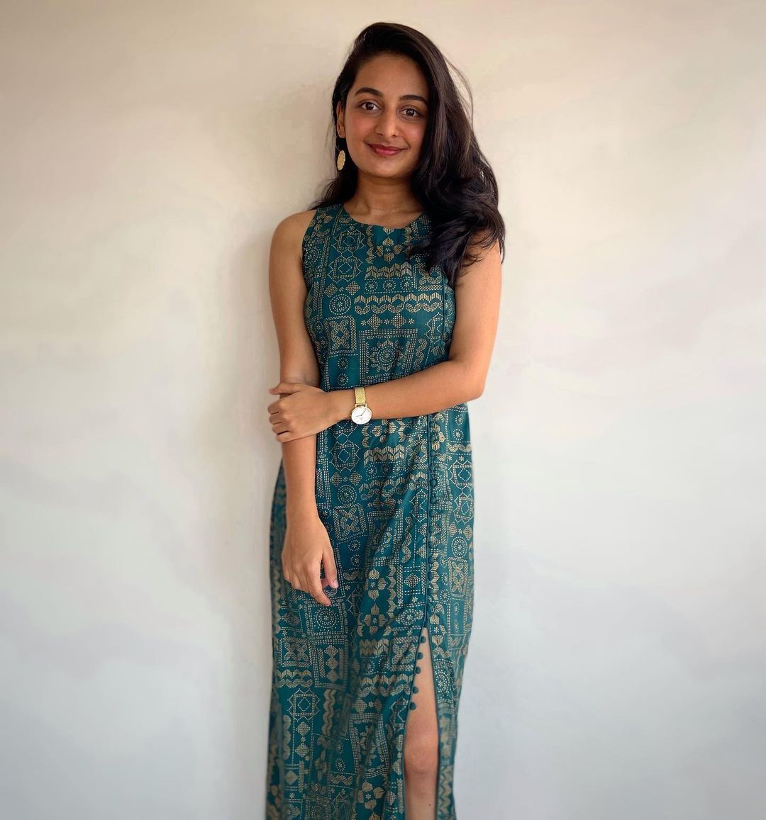 അതി സുന്ദരിയായി നടി എസ്തര്‍ അനില്‍: താരത്തിന്റെ ഏറ്റവും പുതിയ ചിത്രങ്ങള്‍ കാണാം