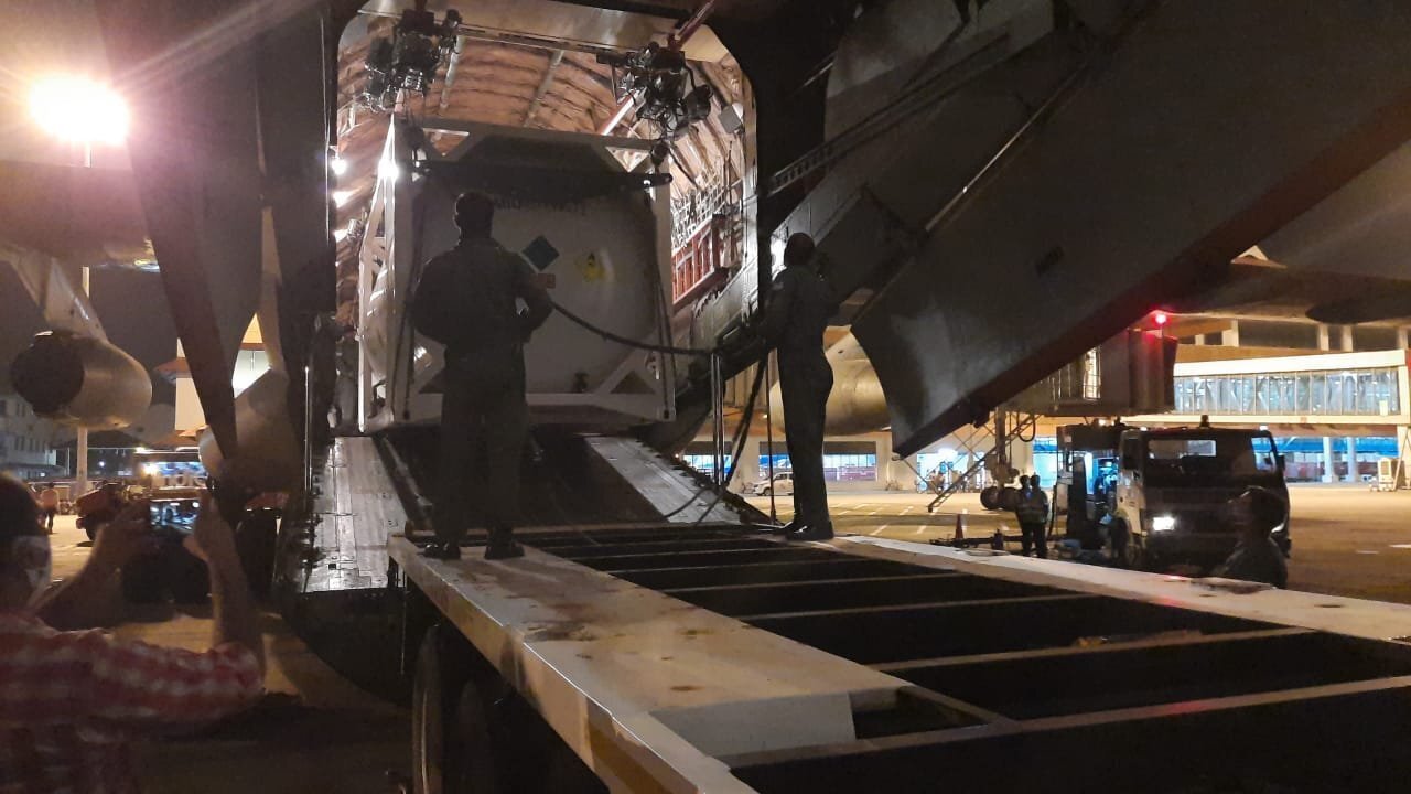 20 Tons Of Oxygen From Singapore Arrives In Kochi Airport