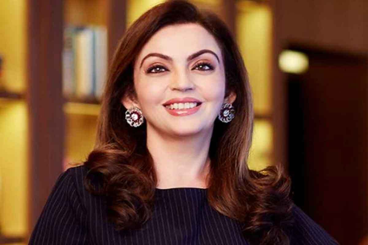 ഇന്ന് ശതകോടീശ്വരി, അക്കാലത്ത് മുകേഷ് അംബാനിയുടെ ഭാര്യ നിത അംബാനിക്ക് ശമ്പളം വെറും 800 രൂപ
