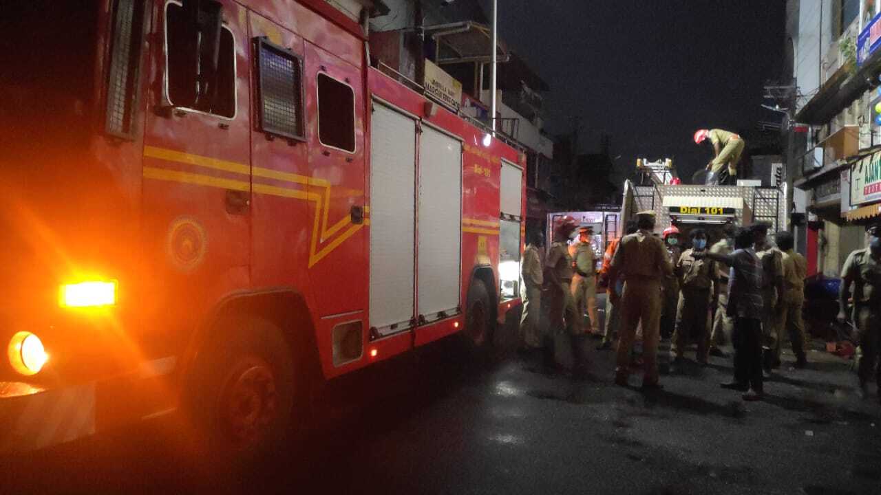 തിരുവനന്തപുരം ചാല കമ്പോളത്തില്‍ തീപിടുത്തം, ചിത്രങ്ങള്‍