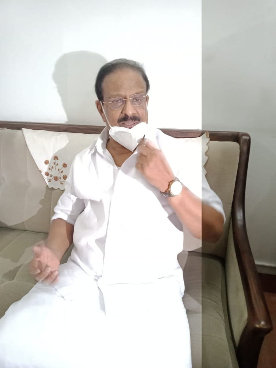 മുല്ലപ്പള്ളി രാമചന്ദ്രനെ കാണാനെത്തി കെപിസിസി പ്രസിഡന്റ് കെ സുധാകരന്‍