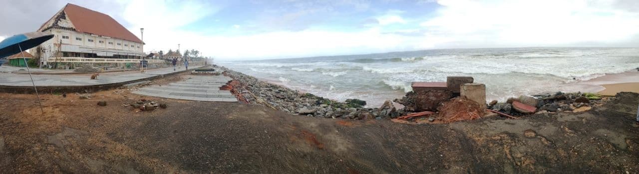  കടല്‍ക്ഷോഭത്തില്‍ തകര്‍ന്ന തിരുവനന്തപുരം ശംഖുമുഖം ബീച്ച്- ചിത്രങ്ങള്‍