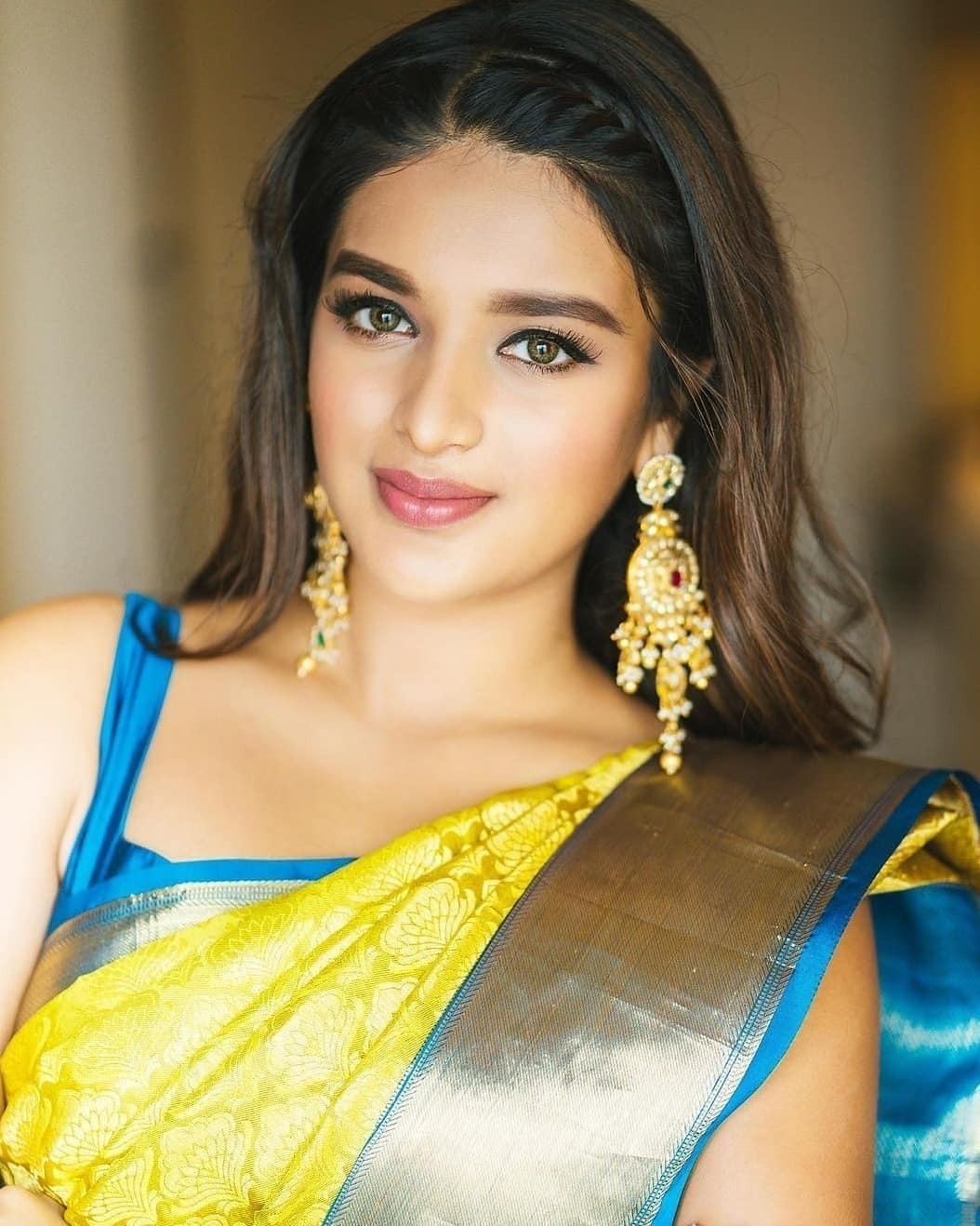 ഹോട്ട് ലുക്കിൽ നിധി അഗർവാൾ; ചിത്രങ്ങളേറ്റെടുത്ത് ആരാധകർ