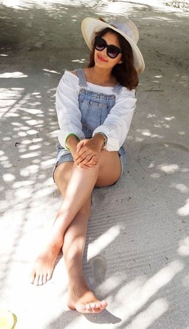 അതീവ ഗ്ലമറസായി സുർഭി പുരാണിക്; പുതിയ ഫൊട്ടോഷൂട്ട് ചിത്രങ്ങൾ കാണാം