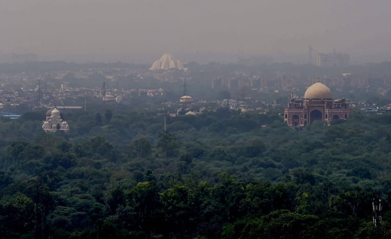 ലോക്ക്ഡൗണ്‍ പിന്‍വലിച്ചതിന് ശേഷമുള്ള ദില്ലി നഗരത്തിന്റെ ആകാശ കാഴ്ച- ചിത്രങ്ങള്‍ കാണാം