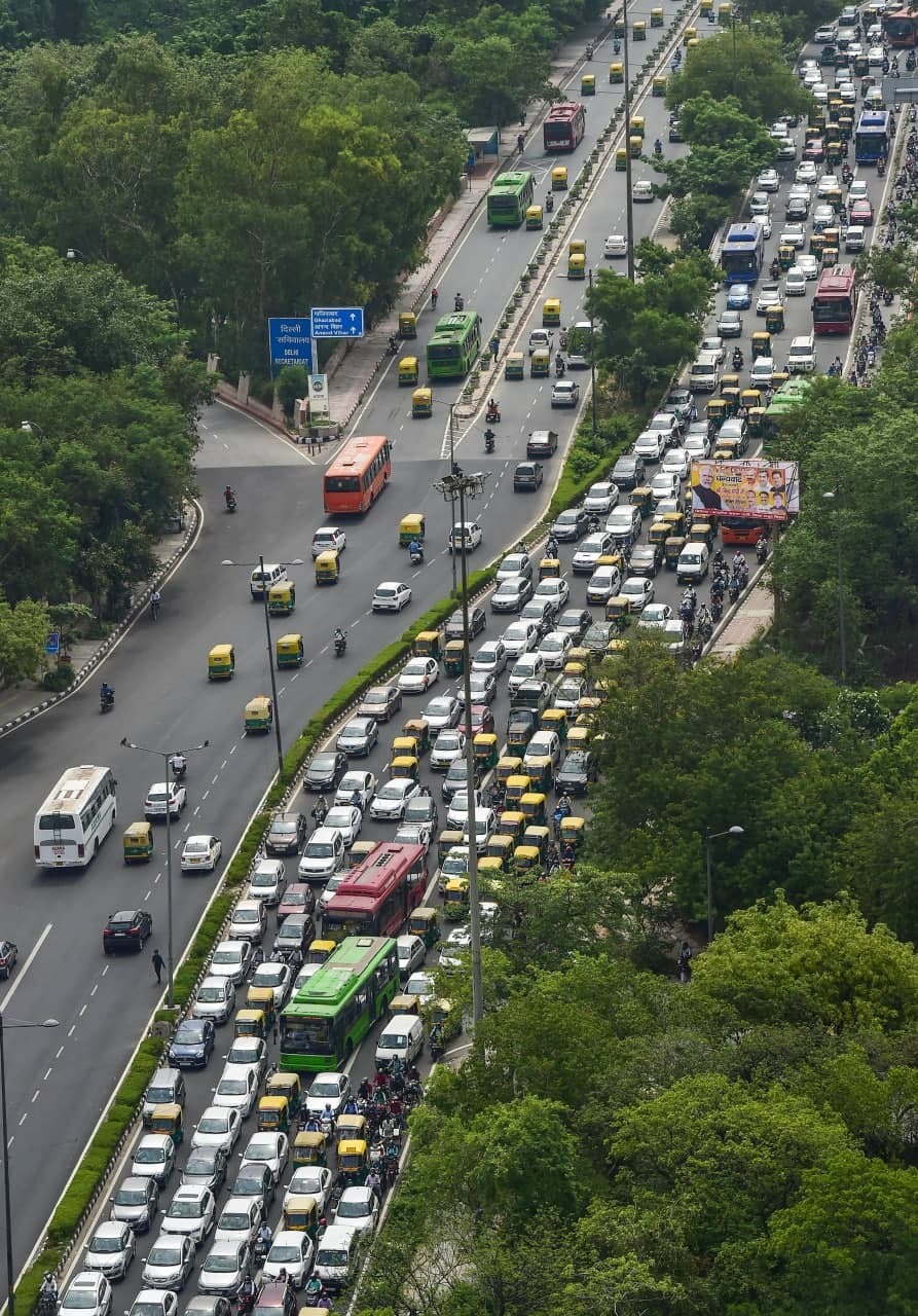 ലോക്ക്ഡൗണ്‍ പിന്‍വലിച്ചതിന് ശേഷമുള്ള ദില്ലി നഗരത്തിന്റെ ആകാശ കാഴ്ച- ചിത്രങ്ങള്‍ കാണാം