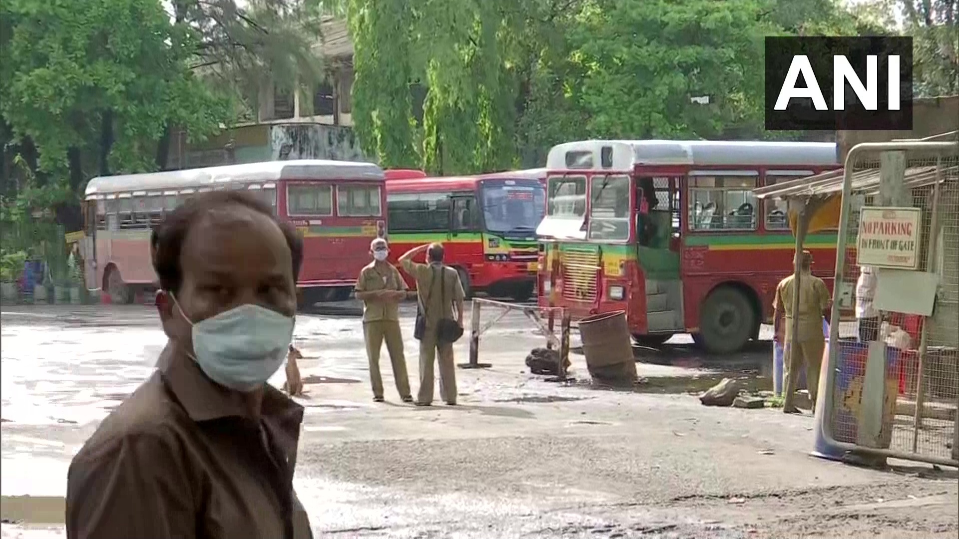 BEST Bus services resume in Mumbai