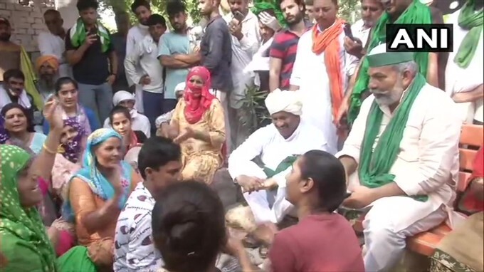 Farmers protest outside Tohana Police Station demanding release of farmers