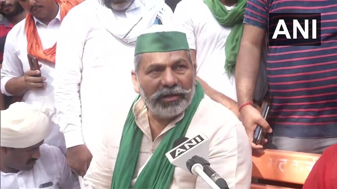Farmers protest outside Tohana Police Station demanding release of farmers