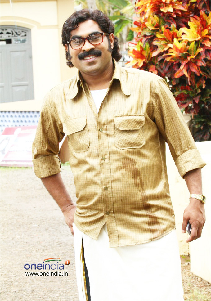 മലയാളിയുടെ കോമഡിയുല്‍സവത്തിന് ഇന്ന് പിറന്നാള്‍; ഒരിക്കലും മറക്കാത്ത ചിത്രങ്ങളിലൂടെ