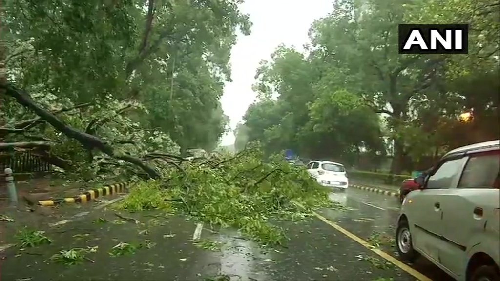 തലസ്ഥാന നഗരിയുടെ ചില ഭാഗങ്ങളില്‍ കനത്ത മഴ