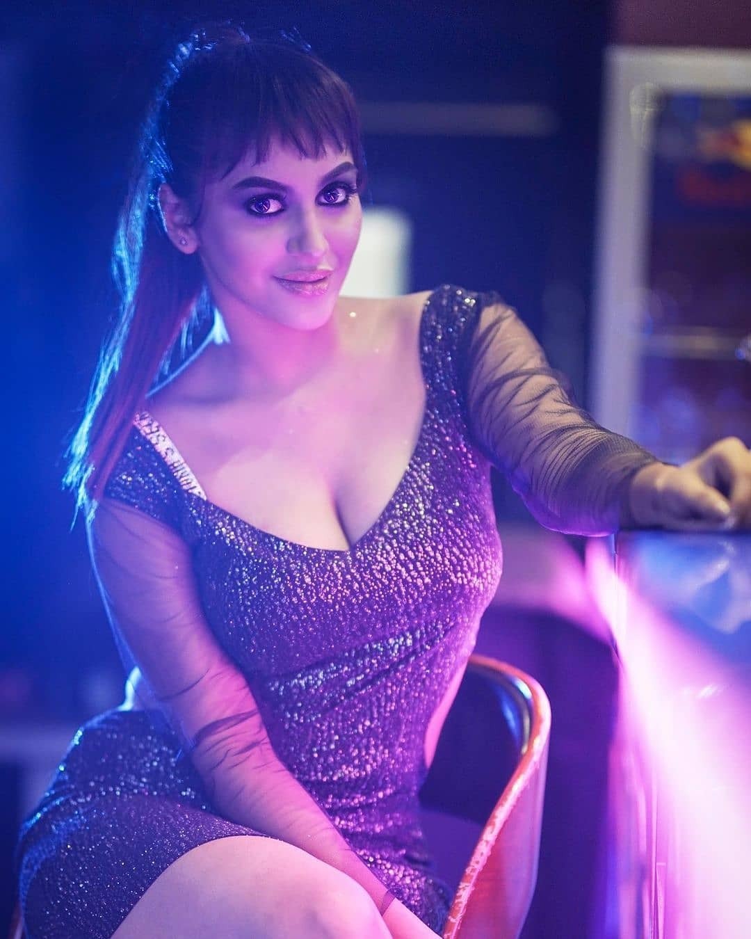 യാഷിക ആനന്ദിന്റെ പുതിയ ചിത്രങ്ങള്‍ കാണാം