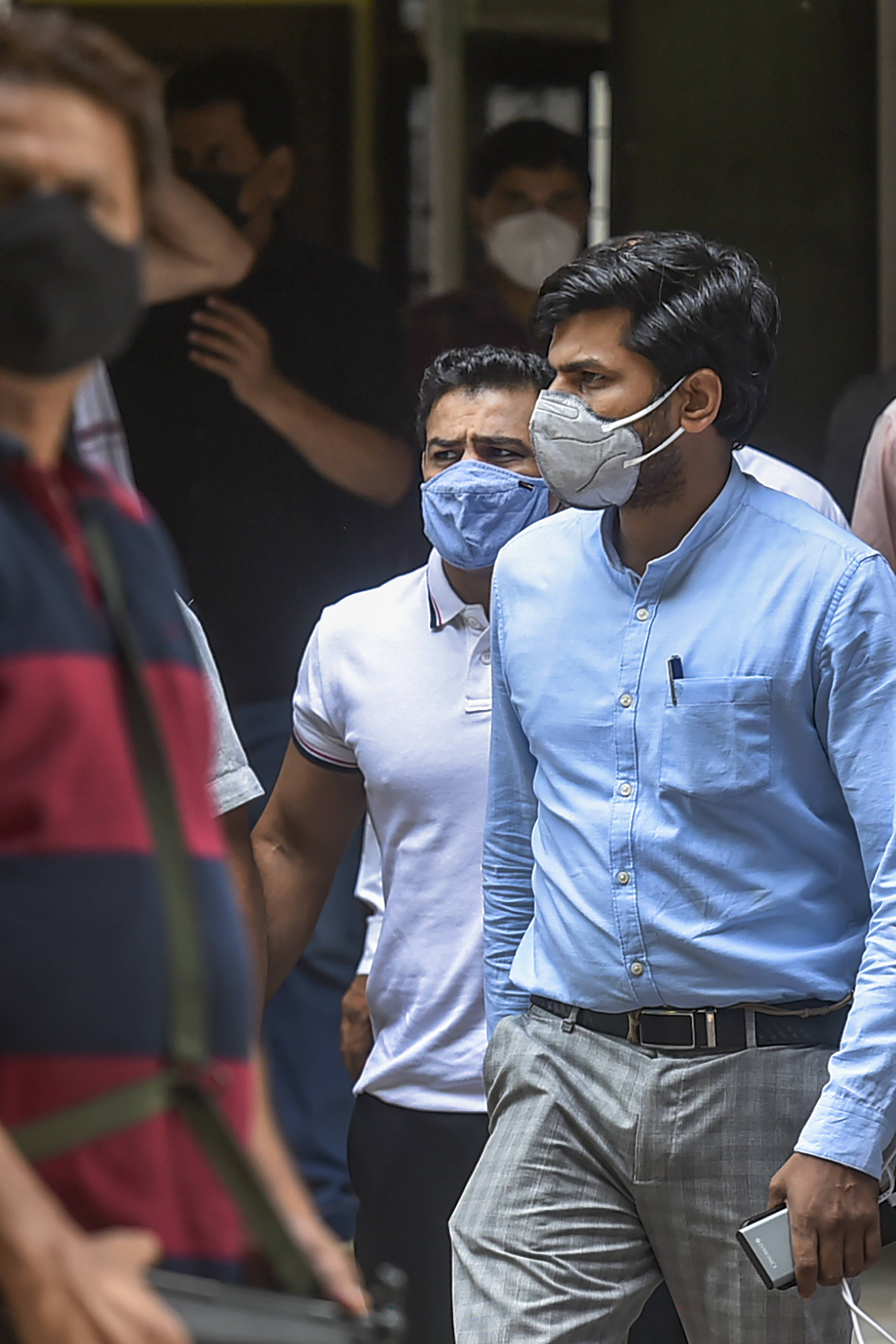 കൊലപാതക കേസില്‍ അറസ്റ്റിലായ ഗുസ്തി താരം സുശീല്‍ കുമാറിനെ ദില്ലി കോടതിയിലേക്ക് കൊണ്ടുവരുന്നു: ചിത്രങ്ങള്‍ കാണാം