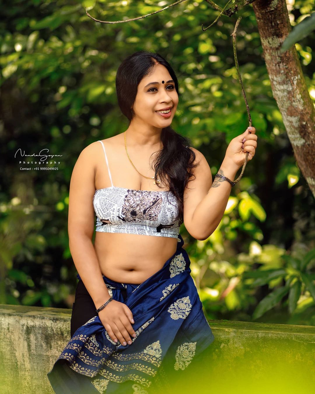 18 ప్లస్ ఏజ్ వారి కోసం స్పైసీ అందాలతో మల్లు భామ గౌరి మాథ్యూస్ Malayalam Actress And Model