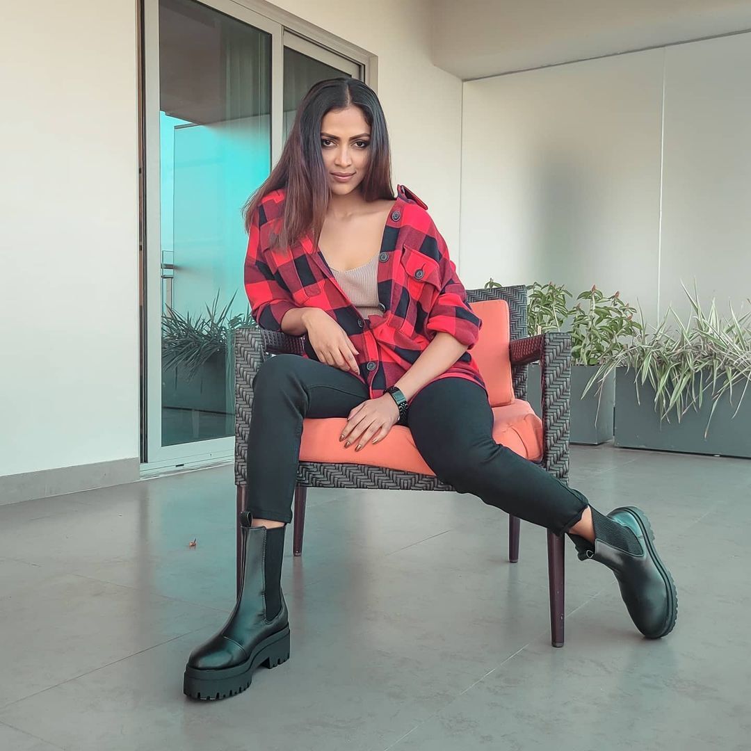 ആരാധകര്‍ കാത്തിരുന്ന അമല പോളിന്റെ ഫോട്ടോഷൂട്ട്, ഹോട്ടായിട്ടുണ്ടെന്ന് സോഷ്യല്‍ മീഡിയ