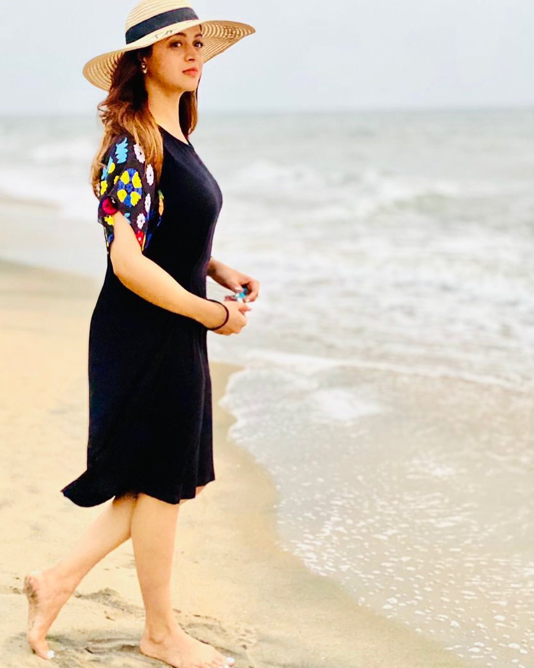 ലഹങ്കയില്‍ അതീവ സുന്ദരിയായി നടി ഭാവന; എന്തൊരു ക്യൂട്ടാണെന്ന് ആരാധകര്‍, ചിത്രങ്ങള്‍ വൈറല്‍