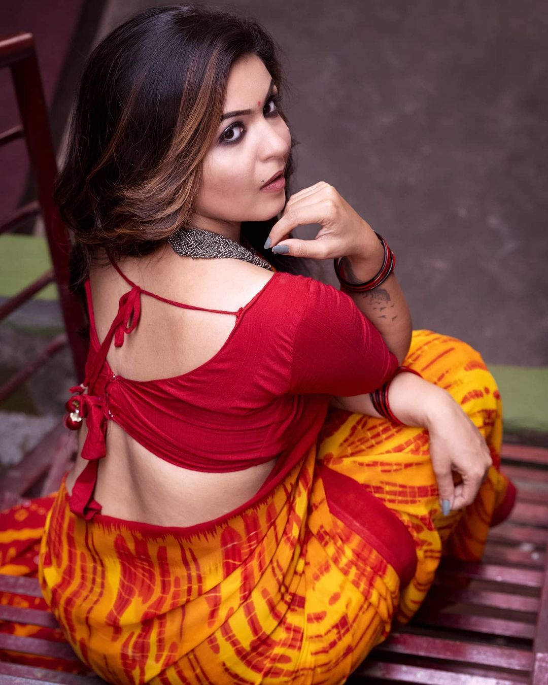 സാരിയില്‍ ഗ്ലാമറസ് ലുക്കുമായി ബ്ലെസി കുര്യന്‍; വൈറല്‍ ഫോട്ടോഷൂട്ട് കാണാം