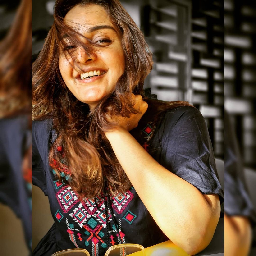 മഞ്ജു വാര്യരുടെ കിടിലൻ ഫൊട്ടോഷൂട്ട്; ഏറ്റെടുത്ത് ആരാധകർ