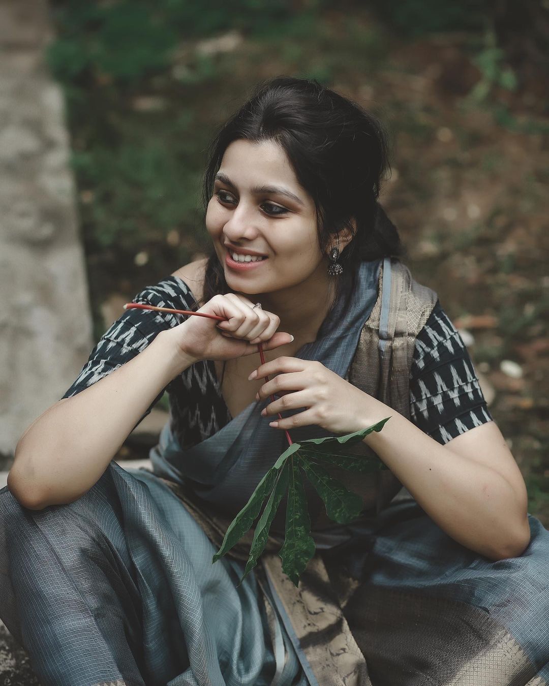 'കലഹിച്ച്'; നിരഞ്ജന അനൂപിന്റെ ഇൻസ്റ്റഗ്രാം ചിത്രങ്ങൾ വൈറലാകുന്നു