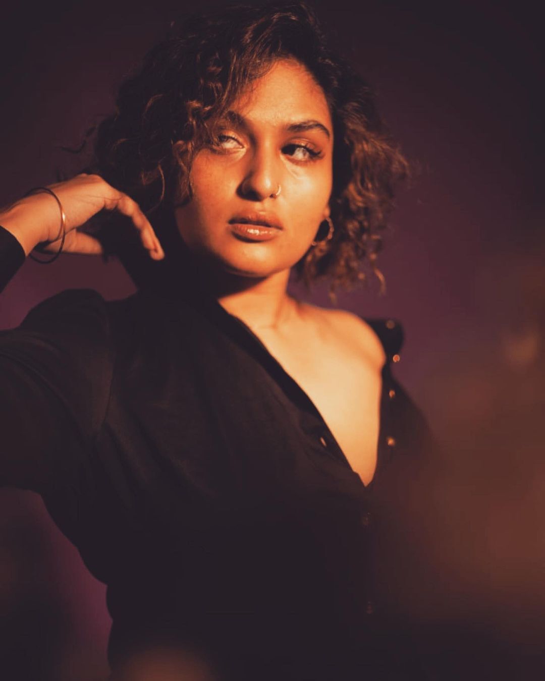 അള്‍ട്രാ ഗ്ലാമറസ് ലുക്കില്‍ നടി പ്രയാഗ മാര്‍ട്ടിന്‍; ഹോട്ടായിട്ടുണ്ടെന്ന് ആരാധകര്‍