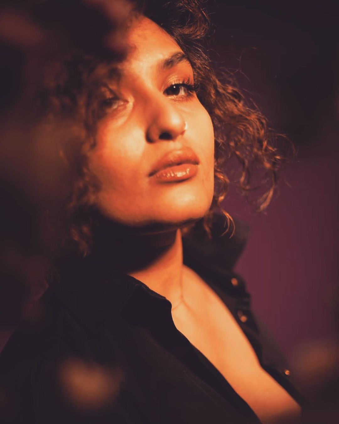 അള്‍ട്രാ ഗ്ലാമറസ് ലുക്കില്‍ നടി പ്രയാഗ മാര്‍ട്ടിന്‍; ഹോട്ടായിട്ടുണ്ടെന്ന് ആരാധകര്‍