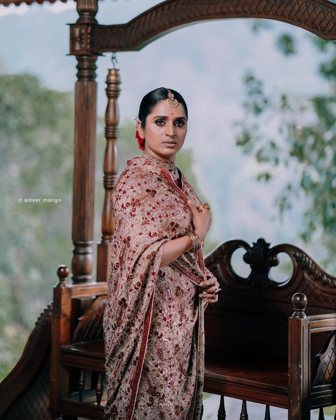 ഇത് നമ്മുടെ പാത്തുവല്ലെന്ന്? കലക്കൻ ലുക്കിൽ സുരഭി ലക്ഷ്മി, വൈറലായി ഫൊട്ടോഷൂട്ട്