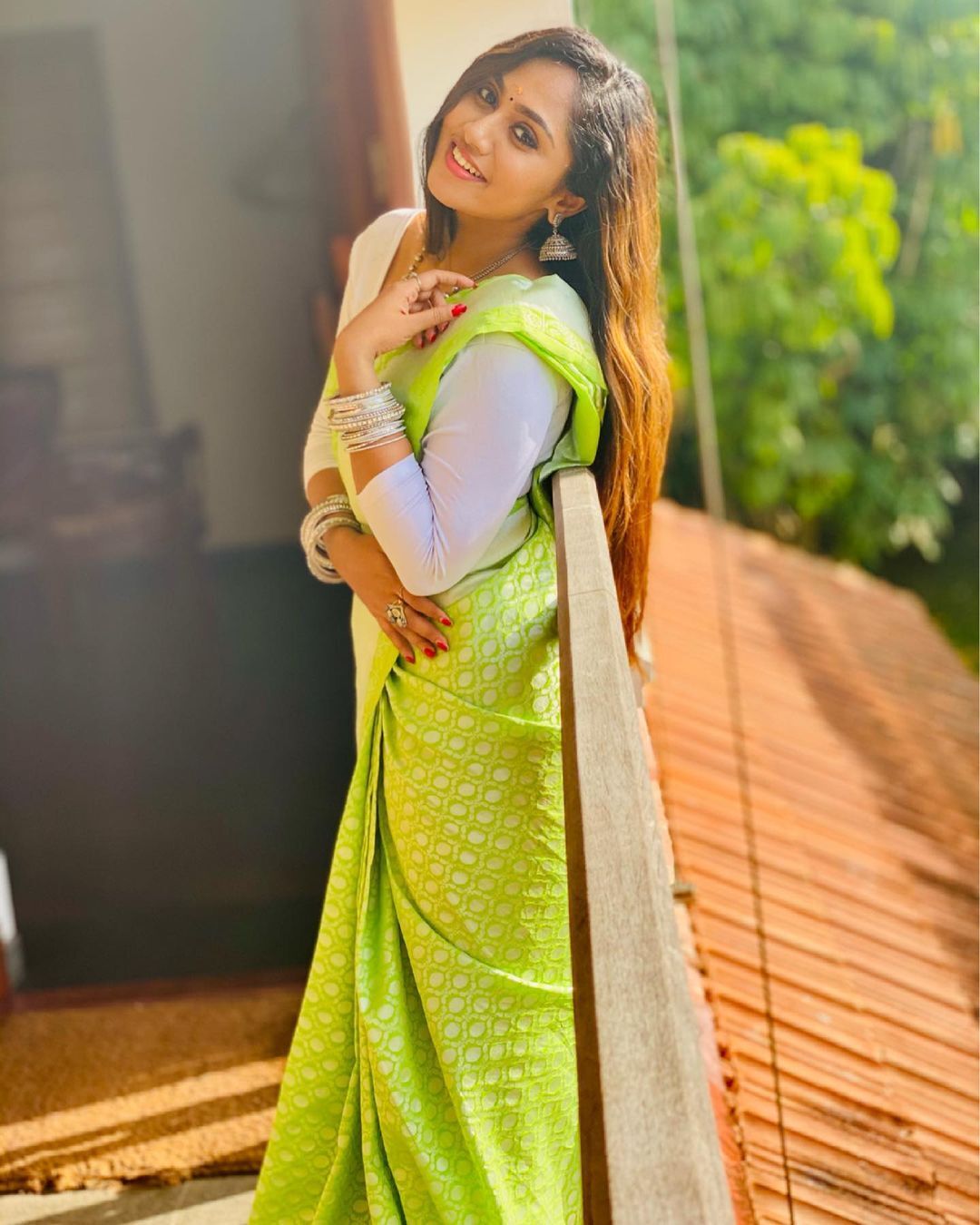 അമ്മയറിയാതെ സീരിയലിലെ അലീന ടീച്ചറുടെ പുത്തൻ ലുക്ക് കണ്ട് ഞെട്ടി ആരാധകർ... വൈറൽ