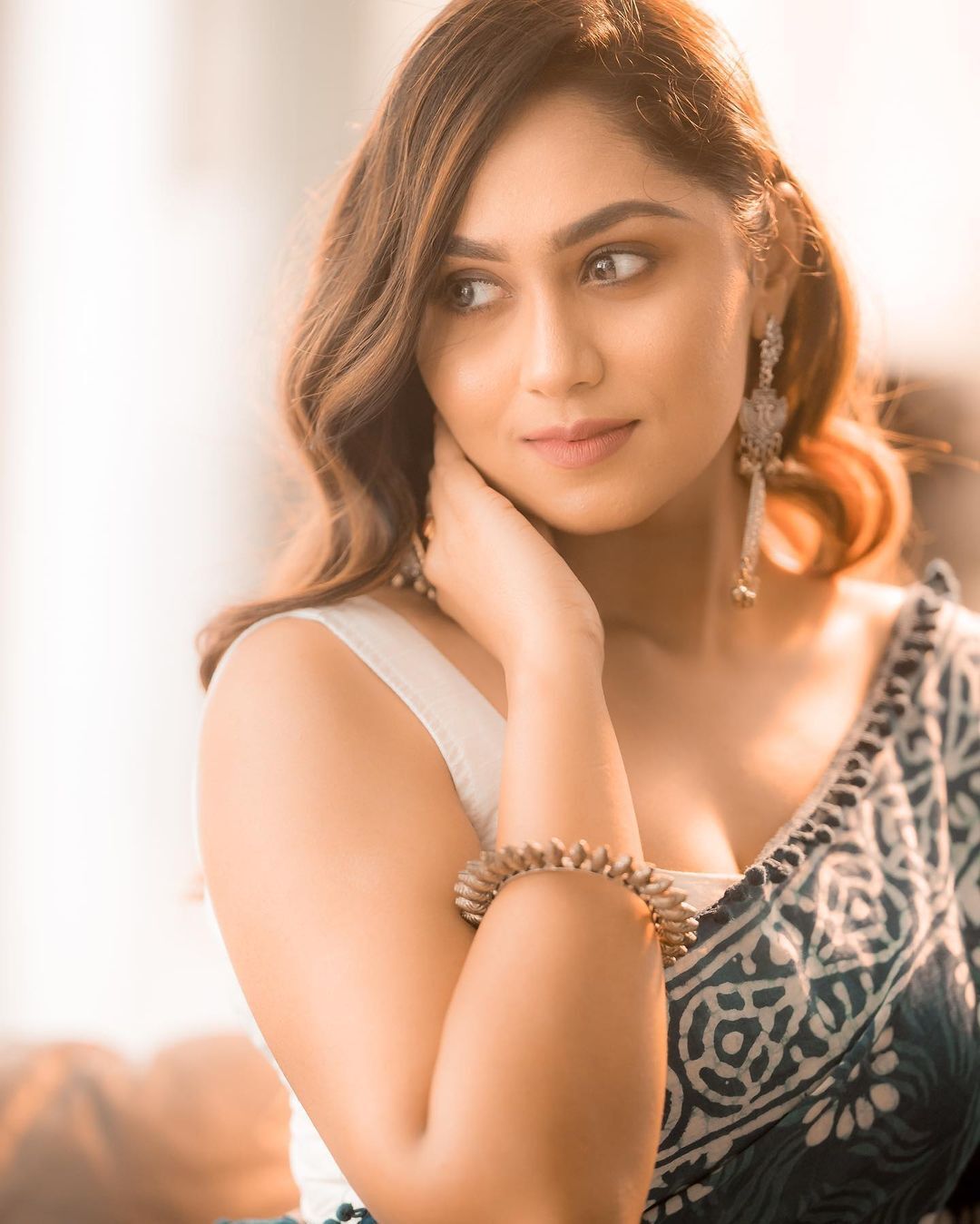 അമ്മയറിയാതെ സീരിയലിലെ അലീന ടീച്ചറുടെ പുത്തൻ ലുക്ക് കണ്ട് ഞെട്ടി ആരാധകർ... വൈറൽ