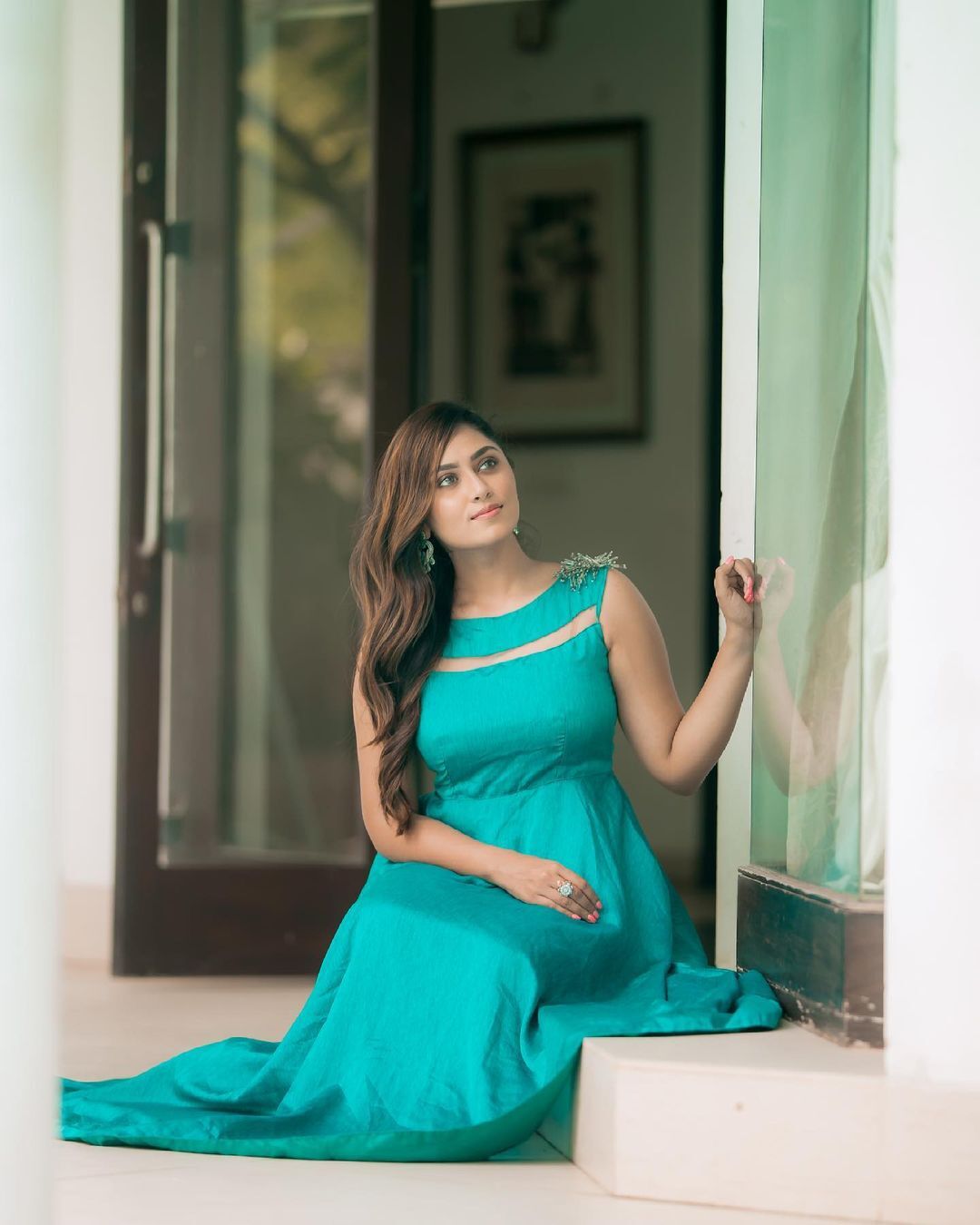 അമ്മയറിയാതെ സീരിയലിലെ അലീന ടീച്ചറുടെ പുത്തൻ ലുക്ക് കണ്ട് ഞെട്ടി ആരാധകർ... വൈറൽ