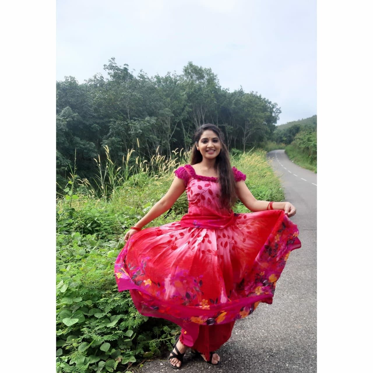 അൻഷിത ഇത്രയും സുന്ദരിയായിരുന്നോ? ഒപ്പം ഋഷി സാറും.. ചിത്രങ്ങൾ വൻ വൈറൽ