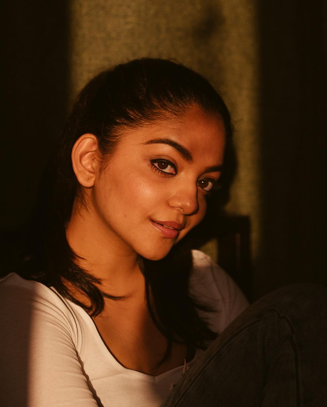 ഞാന്‍ ശരീരഭാരം കുറച്ചു; വെയ്റ്റ് ലോസിന് ശേഷമുള്ള കിടിലന്‍ ചിത്രങ്ങളുമായി നടി അഹാന കൃഷ്ണ