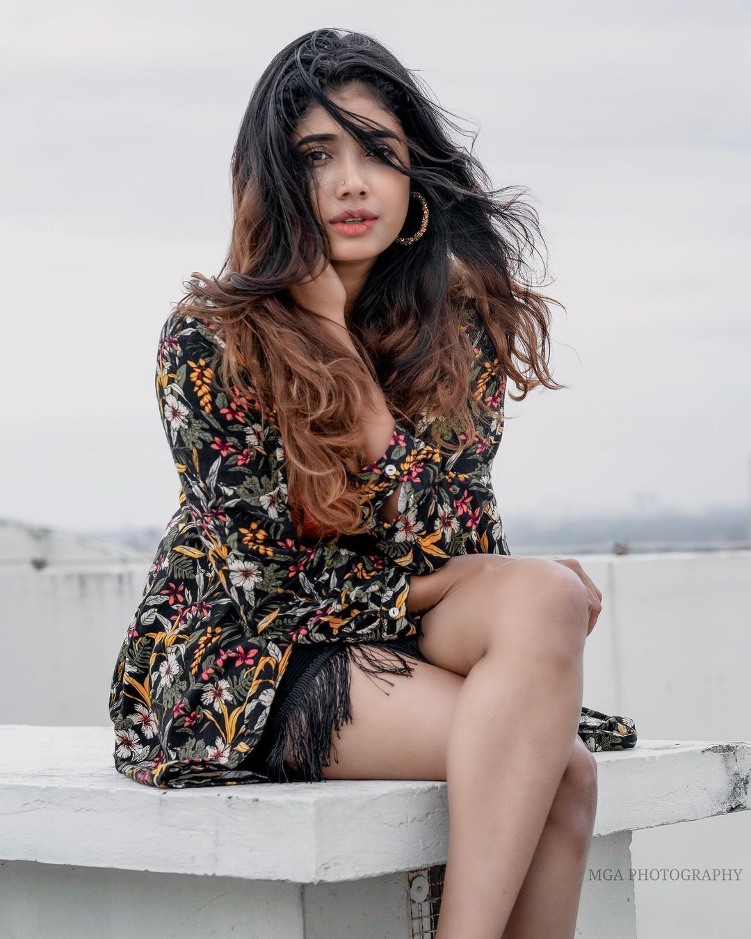 പുതിയ ലുക്കില്‍ തിളങ്ങി അലക്‌സാന്‍ഡ്ര ജോണ്‍സണ്‍; വൈറലായി പുതിയ ഫോട്ടോഷൂട്ട്