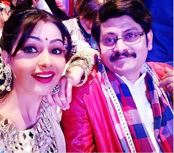  Bhabi Ji Ghar Par Hain: 19 साल की उम्र में शादी, 14 साल की बेटी, शो के कलाकारों की असली उम्र जान दांतों तले दबा लेंगे उंगली
