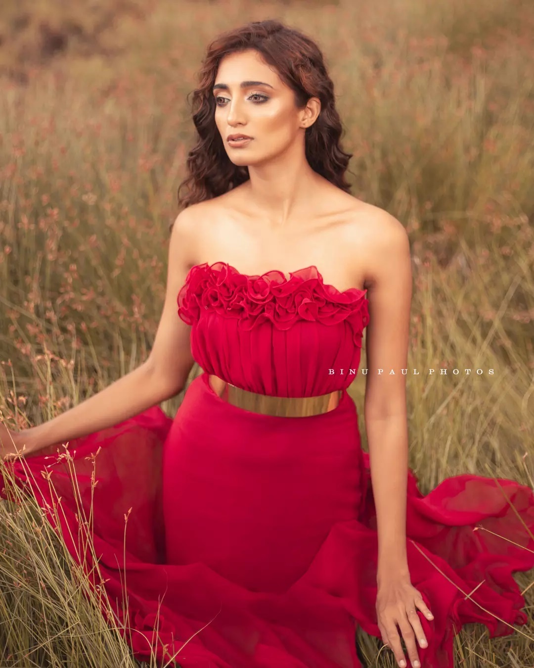 'അത് എയ്ഞ്ചലാ...'; വൈറലായി ബിഗ്ബോസ് താരത്തിന്റെ ഫൊട്ടോഷൂട്ട്