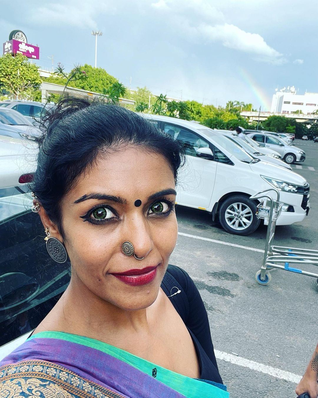 ബിഗ് ബോസ്  ഫിനാലെ ഉടൻ, താരങ്ങൾ ചെന്നൈയിൽ എത്തി, ചിത്രങ്ങൾ പുറത്ത്