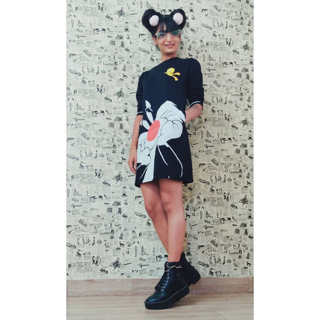 കയ്യിൽ പുതിയ ടാറ്റു,  വൈറലായി പ്രേക്ഷകരുടെ പ്രിയ ബിഗ് ബോസ് തരാം ഡിംപൽ ഭാൽ    