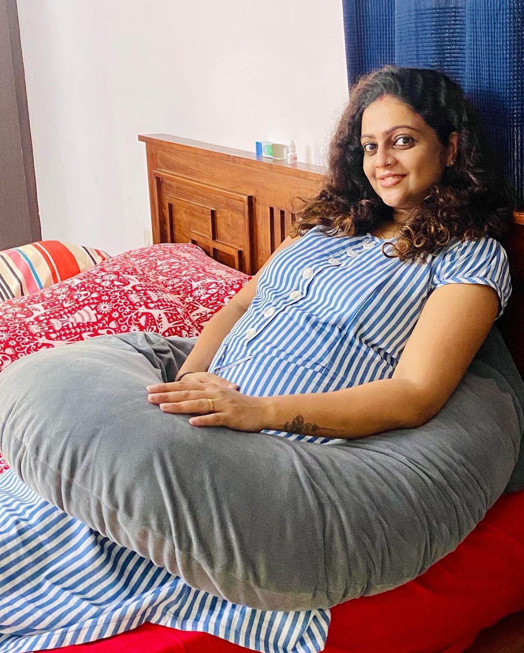 അശ്വതിയുടെ കുഞ്ഞ് അതിഥി എത്താറായോ? ഏറ്റവും പുതിയ ചിത്രവുമായി താരം..വൈറൽ
