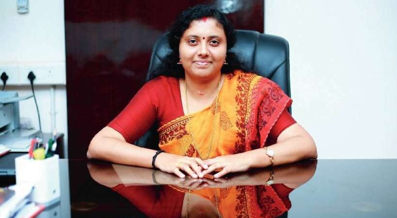 കേരളത്തില്‍ ഇങ്ങനെ ആദ്യം!! ചരിത്ര നിയോഗം ഇവര്‍ക്ക്... അറിയാം വനിതാ നേട്ടങ്ങള്‍